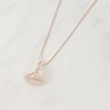 [^ԁFC7084017]Ɋy߂A2WAYfUC̃`[tlbNXłBς邱ƂŁAقȂX^Co邱ƂłAXChp[cgĂD݂̃oXɒ\łBVvłȂꂽfUCAǂȃR[fBl[gɂ}b`܂BJ[WJ005FsNVo[J[bLDsNg[炵ĂA_炩Ȉۂ̈iłB006FVo[J[bLNVbNłȂ烂_ȃVo[J[́AN킸g₷X^CłB007FS[hJ[bL؂₩vXɂ҂̃S[hJ[BV[I΂y߂܂B߃|Cg2WAYfUCFς邱ƂŁAقȂۂy߂邽߁AV[ɍ킹gł܂B\FXChp[cgp邱ƂŁASn〈ȒPɒ߂łAX̃X^Cɍ킹܂BLxȃJ[IFVvȂ瑶݊̂fUĆA܂܂ȃt@bVɃ}b`Bp[eB[JWA܂ŕL􂵂܂BgpV[fC[[XʂȃCxg܂ŁALΉłlbNXłBFlƂ̃JWAȂoAtH[}ȏʂł􂵁AȂ̖͂Ă܂BƖ̊֌WɂAۂFČꍇ܂B܂Ap\REX}[gtHȂǂ̊ɂA኱iƉ摜̃J[قȂꍇ܂B