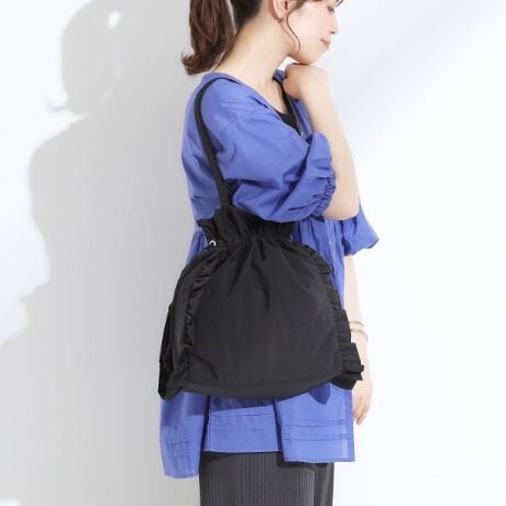 [^ԁFC7004013]yfUCzTCh̃t|Cg̃g[gobOłBiċВfUCɂł܂By@\z{̂͝fނgpĂ܂Bǐʂ͉ivł͂܂jydlzE|PbgF~3EA4t@C[Ɩ̊֌WɂAۂFČꍇ܂B܂Ap\REX}[gtHȂǂ̊ɂA኱iƉ摜̃J[قȂꍇ܂Bd:160g