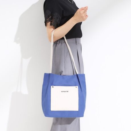 [^ԁFC7004015]yfUCz܂݃nhdlłӂƊۂ݂z̃g[gobOłB߂ɐݒ肳ꂽV_[Ō|₷̂͂łBhイ̃VvŁAX^COɓ݂₷łBydlzE|PbgF~2 O~2Ɩ̊֌WɂAۂFČꍇ܂B܂Ap\REX}[gtHȂǂ̊ɂA኱iƉ摜̃J[قȂꍇ܂Bd:215g