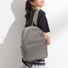 シューラルー(SHOOLARUE)の【撥水】整理整頓できちゃうリュック【低反発ショルダー】