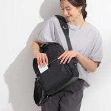 シューラルー(SHOOLARUE)の【撥水】整理整頓できちゃうリュック【低反発ショルダー】