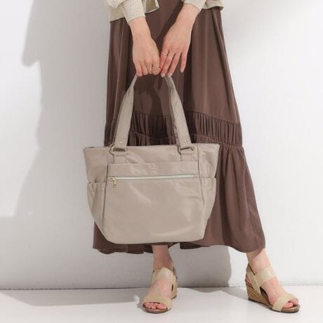 [^ԁFC7004029]yfUCzOƓɍ킹11̃|PbgAוڂ₷g[gobOłBEtgɃt@Xi[|Pbg1EtgɃI[v|Pbg1Etg̃I[v|Pbg̒ɉו₷bV|Pbg2EOEɃI[v|Pbgꂼ1EOwʂɃI[v|Pbg2EɃI[v|Pbg1EɃt@Xi[|Pbg1EɃybg{g|Pbg1y@\z{̂ɝfނgpĂ܂Bǐʂ͉ivł͂܂BjydlzE|PbgF~5 O~6Ɩ̊֌WɂAۂFČꍇ܂B܂Ap\REX}[gtHȂǂ̊ɂA኱iƉ摜̃J[قȂꍇ܂Bd:455g(TvTCY)