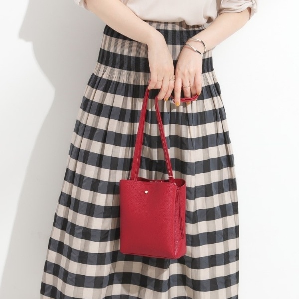 【軽量】ふわっと軽い3層ショルダーバッグ