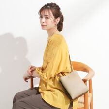 【軽量】ふわっと軽い3層ショルダーバッグ