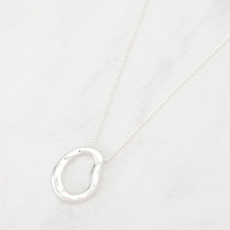 [^ԁFC7084014]̂Ȃ̂郁bLAJWAɂtH[}ɂsb^Ȉۂ炵AȂ̃X^CiƈĂACełBVvȃfUCȂAl̏iĂANZT[łB006 ȂVo[J[bL | NVbNłȂAVvȔoBfC[[XɂœKłB007 ȂS[hJ[bL | ̂S[hAȂ̃R[fɉ؂₩vXBʂȏʂɂ}b`܂BƖ̊֌WɂAۂFČꍇ܂B܂Ap\REX}[gtHȂǂ̊ɂA኱iƉ摜̃J[قȂꍇ܂B