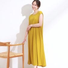 【S-LLひんやり】切替ラインですっきりと 1枚で着られるロングワンピース