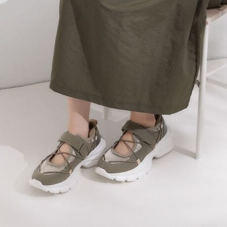 [^ԁFC7014007]yfUCzy₩ɗ􃁃[WF[Xj[J[ghƗSn𗼗A[WF[ib̕ɃXgbvfUCj̃Xj[J[oIoGV[Ŷ悤ȃxgfUC̃bNXɁAXj[J[̉KZڃACeBbz[hxgőɈ芴vXĂ܂Bӂӂ̒~ƁAyʂȃ\[̗pĂAɗDSnBɃ\[̕Ԃ肪ǂARȑ^тT|[gĂ̂ŁAɂ҂łBJ[́Ax[VbNō킹₷ubNEO[WɉAR[f̃ANZgɂȂ郌Ip[h3FWJBy|Cgzgh̃[WF[~Xj[J[̃nCubhfUC邢SnŁAԂłɂӂӂ̒~őɗDԂ̗ǂ\[ŕsT|[gfC[炨o܂ŕLi`X|[eBAtF~j܂ŁAǂȃX^CɂtBbgV[YłByJ[z019 ubN054 O[W443 Ip[h~ubNƖ̊֌WɂAۂFČꍇ܂B܂Ap\REX}[gtHȂǂ̊ɂA኱iƉ摜̃J[قȂꍇ܂Bd:45(24.5cm)Б260g