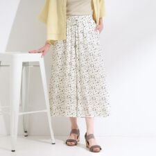 【S-LL裏地ひんやり】大人の上品シルエット マットサテンスカーチョ