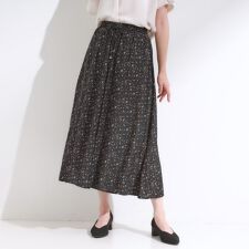 【S-LL裏地ひんやり】スカート見えで上品に マットサテンスカーチョ