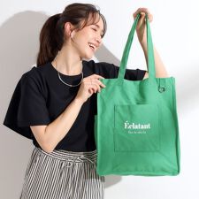 シューラルー(SHOOLARUE)の【ラッキーカラー推し活にも】うちわも入るキャンバストートバッグ