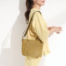 【撥水】フロントファスナーポケットショルダー