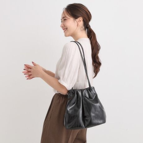 [^ԁFC7004034]yfUCzC[U[̃C̓fނgp܂BTCh̃Xibv{^OƌЂ낪ăVGbgό`܂BydlzE|PbgF~2Ɩ̊֌WɂAۂFČꍇ܂B܂Ap\REX}[gtHȂǂ̊ɂA኱iƉ摜̃J[قȂꍇ܂Bd:280g