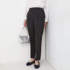 【S-LLチェック柄アソート】脚のラインをきれいに見せる タックテーパードパンツ