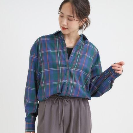 [^ԁFC6284004]y2025/ 9/ 25()LIVE SHOPPINGłЉiłzyfUCzx[VbNȃVc݂ŁAƌfUCBƂ̂TCYȂ̂ł܂ƂȂꂽۂɁBCɂȂ鍘Jo[łA߂̒|CgBƂ߂Ȃ̂ŃtƃbNX˔ꖇByX^COzɒ̎ŃC[WςAȂɂďH~t̃X[V[YŎg܂B͑O{^JTVc^NgbvɉHDƂĒAɂ̓jbgxXgȂǂ̃Ci[ƂĂ􂵂܂Byfށz_炩ȃVcnBƖ̊֌WɂAۂFČꍇ܂B܂Ap\REX}[gtHȂǂ̊ɂA኱iƉ摜̃J[قȂꍇ܂B