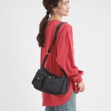 【撥水】立体ポケットショルダーバッグ