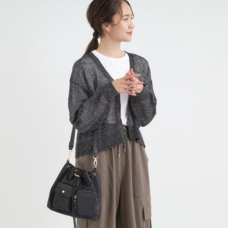 [^ԁFC7004060]yfUCztg̗̊̂|Pbg|Cg̋ВobNłBtF~jȈۂɂ܂Ƃ܂Z߃nhƁAV_[XgbvtĂ܂BtւƃV_[A΂ߊ|V_[ƁAt@bVɍ킹ăAWł܂B̃J[͐FɂĈႢ܂B013J[FVo[J[̋019J[A042J[FS[hJ[̋y@\z{̂ɂ͝fނgpĂ܂Bǐʂ͉ivł͂܂BjydlzE|PbgF~2 O~2Ɩ̊֌WɂAۂFČꍇ܂B܂Ap\REX}[gtHȂǂ̊ɂA኱iƉ摜̃J[قȂꍇ܂Bd:270g