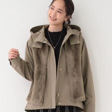 シューラルー(SHOOLARUE)の【高レビュー撥水マルチWAY】大人に似合う フェイクファーライナー付きマンパ