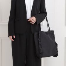 シューラルー(SHOOLARUE)の【セレモニー】フリルトートバッグ