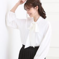 【洗える／イージーケア】すっきりバランスにこだわったボウブラウス