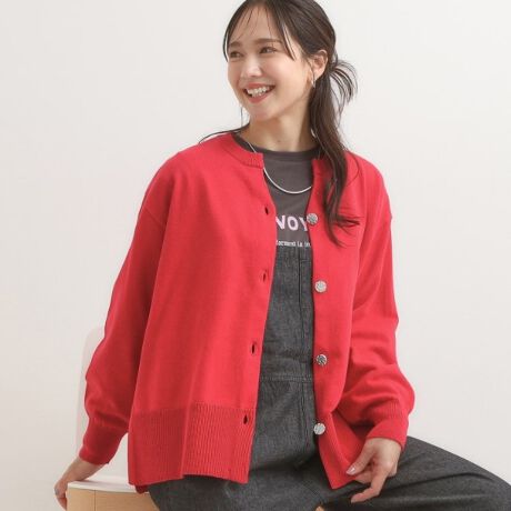 [^ԁFC6234011]yfUCz肪茩L[lbÑJ[fBKBƃgbvXɂ邱ƂłAœ̕\y߂܂B傫߂̃{^ƕL߂̃ugATCh̃Xbg|CgłByX^COzOăgbvXɒȂACɂ̓^NgbvAȂ^[glbNƂ̃C[h߁BTChɃXbgĂ̂ŃtgC₷AFXȒȂy݂܂BOJĉHDƂĒȂA^Ngbv͂AT⃏s[Xɂ}b`܂BZȂȂ̂ŁApcɂłXJ[głoX悭Ă܂Byql炢RgzE炵AqbuCB钅Ŏg₷łB@(g:155cm@̌^:ʁ@sNLTCYw)@Ƃ̂𒸑ՂĂ܂ByfށzRbgx[XɂAXEFbgCNȕҒngpĂ܂BCIRCRIC(T[LbN)̓TXeBiufނ̃uhłCIRCRIC̓[hO[v̏iɎgAׂẴTXeBiufނ}eÃuhłBƖ̊֌WɂAۂFČꍇ܂B܂Ap\REX}[gtHȂǂ̊ɂA኱iƉ摜̃J[قȂꍇ܂B