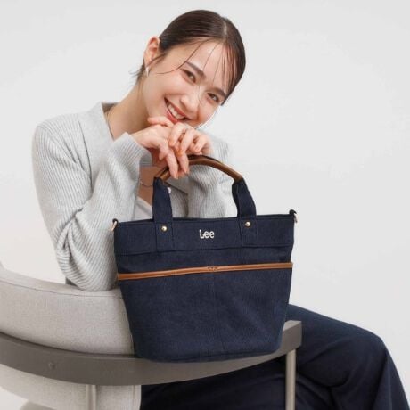 [^ԁFC7004051]yfUCzLeeʒ̃g[gobOłBH~炵R[fCfނgpĂ܂B}`肠̂łՂו܂Btgɂ͕֗ȃI[v|PbgtŃfC[gɂ߂̃g[gobOłBy@\zO\ȃV_[RtĂ܂̂ŁA2WAYłgp܂BydlzE|PbgFO~2 ~3Ɩ̊֌WɂAۂFČꍇ܂B܂Ap\REX}[gtHȂǂ̊ɂA኱iƉ摜̃J[قȂꍇ܂Bd:245g(TvTCY)