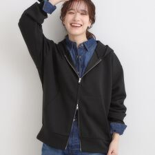 シューラルー(SHOOLARUE)の【S-LL】大人っぽく着られる ダンボールジップパーカ