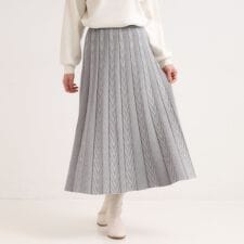 シューラルー(SHOOLARUE)の【高レビューセットアップ可S-LL】女性らしさ際立つ 洗えるもちもちニットスカート