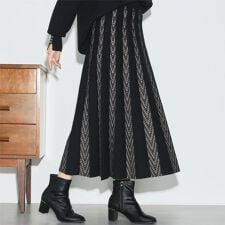 シューラルー(SHOOLARUE)の【高レビューセットアップ可S-LL】女性らしさ際立つ 洗えるもちもちニットスカート