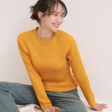 シューラルー(SHOOLARUE)の【絶妙なゆるピタ洗濯機可】ちくちくしにくい リブハイネックやわらかニット
