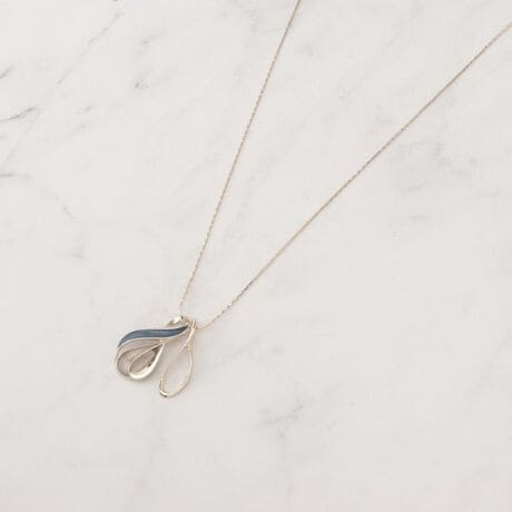 [^ԁFC7084040]iȃtH̃hbv^`[tɃG|̂ďH炵FɁB̃lbNX́AXC_[Œ߉\Ȃ߁AȂ̍D݂V[ɍ킹œKȒɒł܂B̓̋C⑕ɍ킹āA݂ɃX^C`FWy߂̂͂łB027  J[Ln S[hJ[bL062  {h[n S[hJ[bL092  u[n S[hJ[bLƖ̊֌WɂAۂFČꍇ܂B܂Ap\REX}[gtHȂǂ̊ɂA኱iƉ摜̃J[قȂꍇ܂B