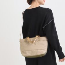 シューラルー(SHOOLARUE)のキルティングトートバッグ