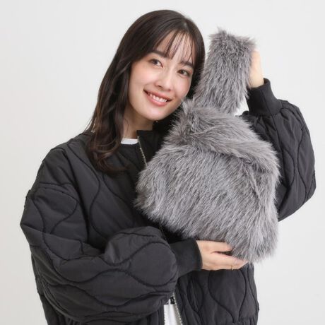 [^ԁFC7004068]yfUCzӂӂƂtFCNt@[̃g[gobNłBƂCȂ郉tFU[؂₩oĂ܂BȂA傤ǂƂTCYȂ̂ŁAƂo|₨ɂ҂łBydlzE|PbgF~2it@Xi[t~1jƖ̊֌WɂAۂFČꍇ܂B܂Ap\REX}[gtHȂǂ̊ɂA኱iƉ摜̃J[قȂꍇ܂Bd:160g