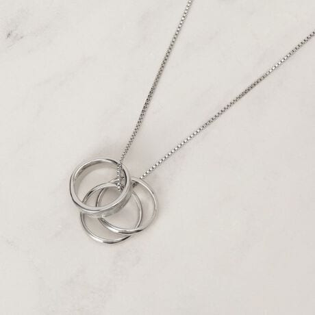 [^ԁFC7084046]G|OC̃lbNXBVvłȂ݊̂fUCŁÂNAbv܂Bς邱ƂŁA2WAYŊyނƂłAV[ɍ킹X^C܂BJ[WJ005 sNVo[J[bL006 Vo[J[bL007 S[hJ[bLƖ̊֌WɂAۂFČꍇ܂B܂Ap\REX}[gtHȂǂ̊ɂA኱iƉ摜̃J[قȂꍇ܂B