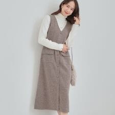 シューラルー(SHOOLARUE)のツイード風Vネックジャンスカ