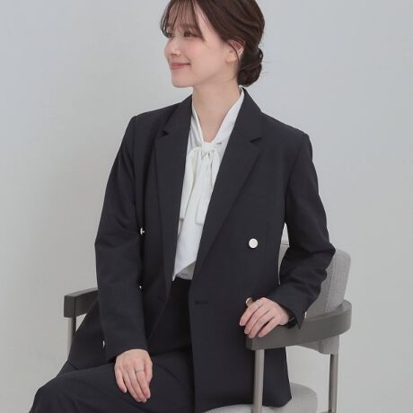 [^ԁFC6245302]IɂItɂg₷AȂꊴ_uuXgWPbgyfUCz悢ƂcAVGbgɂy₩ȃ_uuXgWPbgBꂢɃJo[A{NV[ȃCATbƉHD₷IItg悤肵VGbgȂ|CgBGKgAgbĥ傤ǂ悭񂵂₷oXɂ܂BVvȃfUCŃIIt킸񂵂ɏd󂵁AghɍEꂸApłACełByX^COzdZj[V[ȂǂƊoꍇACi[̓uEXBItV[ɂTVc킹ƑlۂR[fɁB{ǵApcȂe[p[h⓯fނ̃ChXg[gpc͂Afj킹ɂBXJ[g⃏s[X킹ƃeCXg~bNXꂽȃR[f܂B܂đlۂbNXȂ߂łByfށz炩ȎGAy₩ŕ\ʂAサɂȂɂfނgpĂ܂BfނŁAWiC62|25302jApciC62|65304j肵Ă܂BydlzE|PbgF~2EnFdāƖ̊֌WɂAۂFČꍇ܂B܂Ap\REX}[gtHȂǂ̊ɂA኱iƉ摜̃J[قȂꍇ܂Bʋ΁Zj[}}X[cƎwwZK╞tH[}fBX܎O}}X[cd:390g(TvTCY)