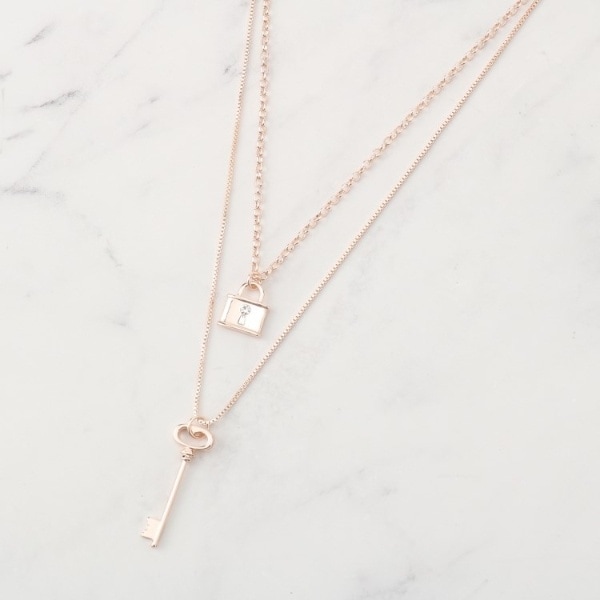 [}C]L[lbNX/V[[iSHOOLARUEj sNS[hi005j