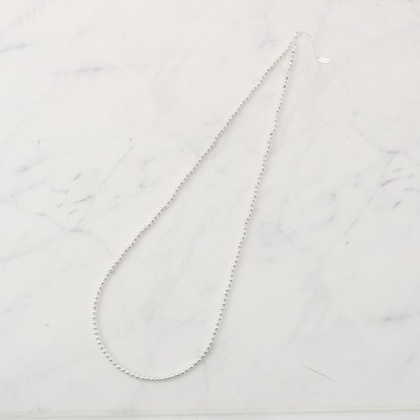 ボールチェーンネックレス