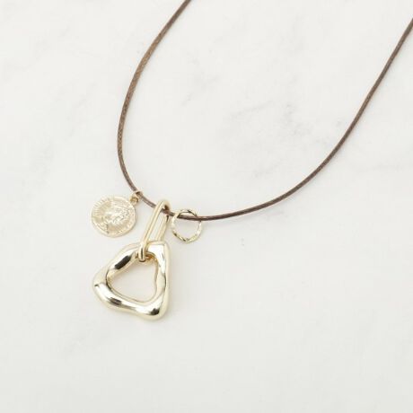 [^ԁFC7084051]n[gƃ~jRC̃`[t킢RlbNXƖ̊֌WɂAۂFČꍇ܂B܂Ap\REX}[gtHȂǂ̊ɂA኱iƉ摜̃J[قȂꍇ܂B