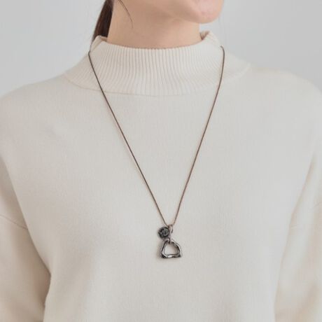 [^ԁFC7084051]n[gƃ~jRC̃`[t킢RlbNXƖ̊֌WɂAۂFČꍇ܂B܂Ap\REX}[gtHȂǂ̊ɂA኱iƉ摜̃J[قȂꍇ܂B