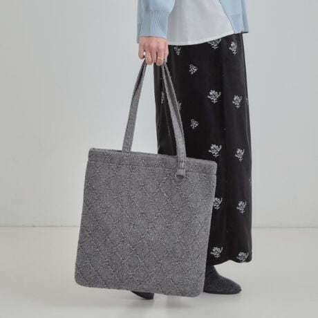 [^ԁFC7004100]yfUCziq̃nŃgĥg[gobOłB傫߂ȃTCYŁATuobOƂĂ߂łBnhɋtĂ̂ŁAL[z_[`[t̂ɕ֗łBydlzE|PbgF~1Ɩ̊֌WɂAۂFČꍇ܂B܂Ap\REX}[gtHȂǂ̊ɂA኱iƉ摜̃J[قȂꍇ܂Bd:265g