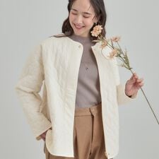 【洗濯機可S-LL撥水】ゴールドパーツで女性らしさをプラス 大人が着たい ノーカラーキルトジャケット