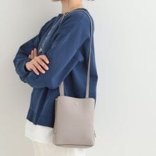 【軽量】ふわっと軽い3層ショルダー