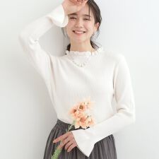 【洗濯機可S-LL】お袖と襟のフリルで大人上品 やわらかリブニット