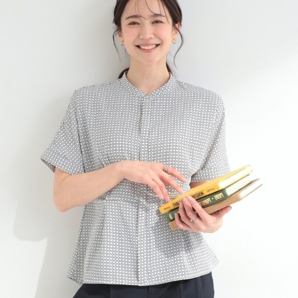 ROPE'ロペ　ジャージーブラウス　ウエストタック　ペプラム　ウール混　ベージュ ウエストタックペプラムブラウス