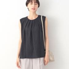 フロントタックノースリーブブラウス