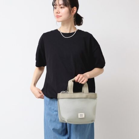 [^ԁFF5802077]yfUC|CgzƂoɕ֗ȃTCYBlIvfނɍׂȃbVfނd˂dlɂ͂ȂfUCBtăV[ỸR[fBl[gɂ҂Byfރ|Cgzyď_炩lIvƒʋĈ郁bVfށBydlzE|PbgȂƖ̊֌WɂAۂFČꍇ܂B܂Ap\REX}[gtHȂǂ̊ɂA኱iƉ摜̃J[قȂꍇ܂Bd:135g