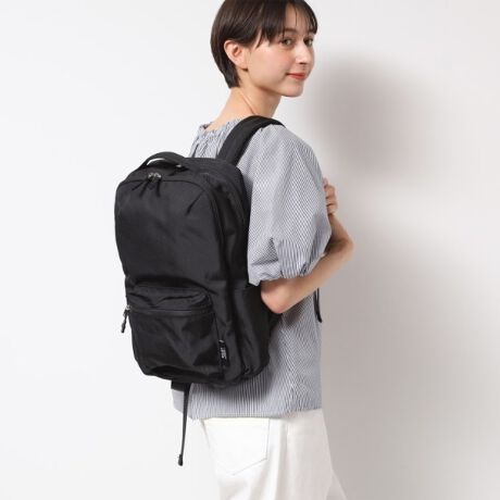 [^ԁFS3804404]yfUC|Cgz傫\A4TCY̎[\Ȃ̂Œʊw͂AdAsA}U[YobOȂǕL􂷂ACełBX^CbVȃfUCȂ̂ŃV[Y킸jZbNXłg܂BCJ͑傫Ĵŉו̏o₷At@Xi[t̎[₷̂łBTCh|Pbgɂ̓ybg{g܂ݎPȂǂ[ł܂Bwʂɂ̓L[o[ɒʂxgĂ̂֗ȃ|CgłByfރ|CgẑcCfށBydlzE|PbgF~3 O~5EA4t@C[Ɩ̊֌WɂAۂFČꍇ܂B܂Ap\REX}[gtHȂǂ̊ɂA኱iƉ摜̃J[قȂꍇ܂Bd:575g