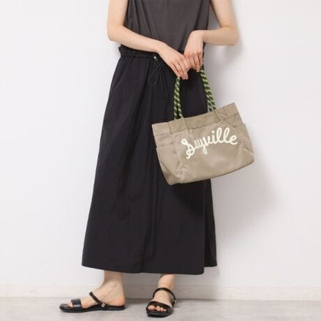 [^ԁFF5804001]yfUC|CgzfbTōD]̎ɃJ[R[hgpBAGłBdwZȂǂV[Ŋ􂵂܂BV_[͌ɂ₷Őݒ肵Ă܂BTCh|Pbgƌ̑傫ȃ|Pbg|CgByX^CO|Cgz邢zFŁACグĂ邱ƊԈႢȂÎǂȃV[ɂffUCłByfރ|Cgz􂢉HꂽiCfނ̂ߏ_炩BydlzE|PbgF~1 O~3Ɩ̊֌WɂAۂFČꍇ܂B܂Ap\REX}[gtHȂǂ̊ɂA኱iƉ摜̃J[قȂꍇ܂Bd:285g