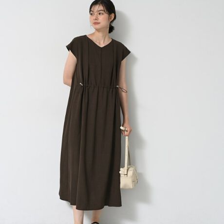 [^ԁFF5853020]yfUC|CgziA߂BVGbgR݂̃s[XB\LȑfނɃi`ȃVƏ_炩vXBEGXg̃hXgdlŃVGbgRɒłX^CBɂX[urJo[iŗCȈۂɁBRɗtAVGbgтɗhAtF~jvX܂ByX^CO|CgzXj[J[T_ŃJWAɁBpvXŃLC߂ɂB1ŉfACeȂAŕ\ς郏s[XBHDΏH܂ŒACełByfރ|Cgz^u[ub`[CgfގdlB^u[ub`[Ƃ̓^u[F傫ȃhŕz]Ȃ睆ݐ􂢂悤ȎdグĤƁBzɎRȃV_炩AȂꂽ܂Bub`[F߂̎e߂ɐDD̐nBƂ\ʊilbv߁jłBi`ȓʉ\̂fނłBnł̊o₷AVvł͋ĈfނłBʋC悭y₩ȕꂵ|CgBL̉HɉȀi͂ɌyfނgpĂ̂ŁAĂ͉KȐSn悳y݂܂BydlzE|PbgȂE񌳃{^ECgO[(011)̂ݗn聦CgO[i011j͂ⓧ܂BƖ̊֌WɂAۂFČꍇ܂B܂Ap\REX}[gtHȂǂ̊ɂA኱iƉ摜̃J[قȂꍇ܂B