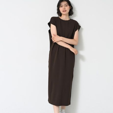 [^ԁFF5853001]yfUC|CgzƌĂyBICs[XBcC闎̂VGbgB̌^茩܂Bɂt`X[urJo[ACȈۂɁBXbgő΂ǂAy₩ȈہByX^CO|Cgz1łƌ܂Ẵ}C`ItBXΉs[XBxXgW킹ȂňۂςĒ񂵂ł܂B̓Xj[J[ŃJWAɁBpvXT_ŃtF~jȈۂɁByfރ|Cgzz匩iȕ\ʊ̃JbgW[[bgfށBW[W̗lȐLk蒅Sny₩BVɂȂɂfC[痷sɂg₷łBydlzE|PbgȂEnȂƖ̊֌WɂAۂFČꍇ܂B܂Ap\REX}[gtHȂǂ̊ɂA኱iƉ摜̃J[قȂꍇ܂B